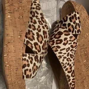 Leopard print wedges